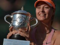 一竞技-莎拉波娃回归赛场，关键助攻首场状态亮眼，勇士观众沸腾！的简单介绍