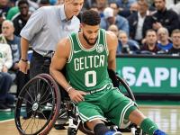 一竞技-塔图姆在皇家马德里比赛中逆转，战术调整引发热议！的简单介绍