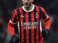 一竞技-关于赛后欧联焦点战；AC米兰官宣签约；赛场秩序良好；年轻球员得到机会的信息